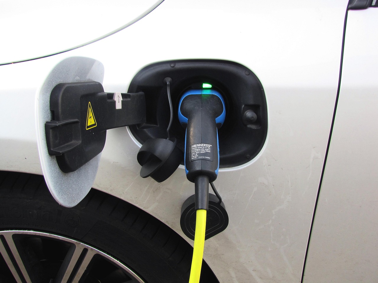 plug-in, electricity, e-car, hybrid car, power cable, plug, fill up on energy, energy-saving, load, charging cable, hybrid car, hybrid car, hybrid car, hybrid car, hybrid car, load